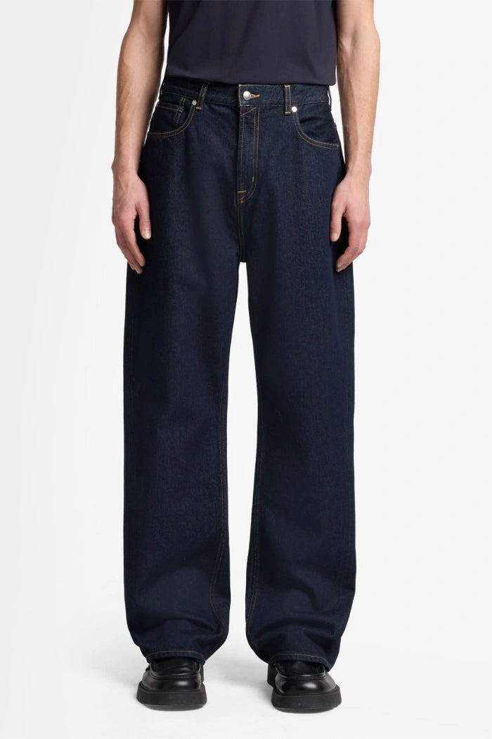7 for all mankind