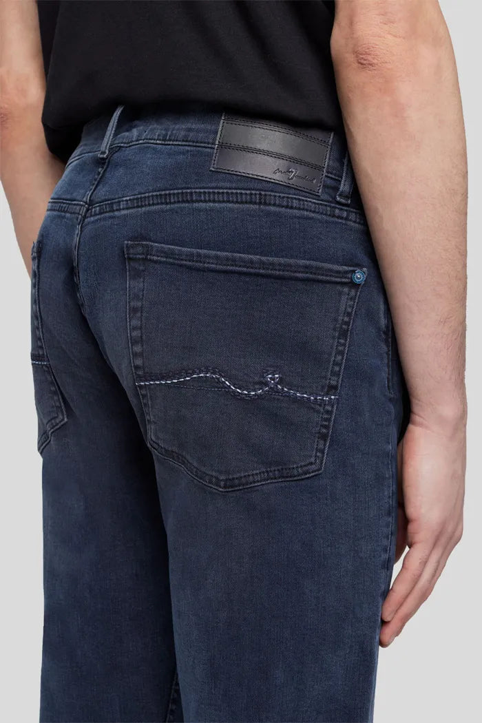 7 for all mankind